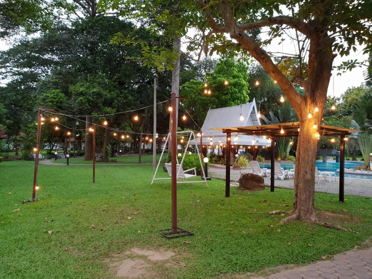 Supalai Pasak resort y Spa Kaeng Khoi Exterior foto